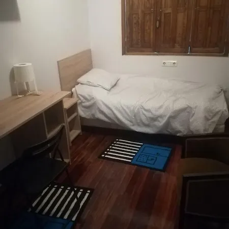 Piso De 4 C/real Apartment Pontevedra