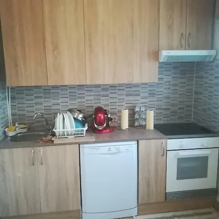 Piso De 4 C/real Apartment